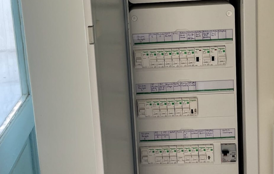 Installation Électrique